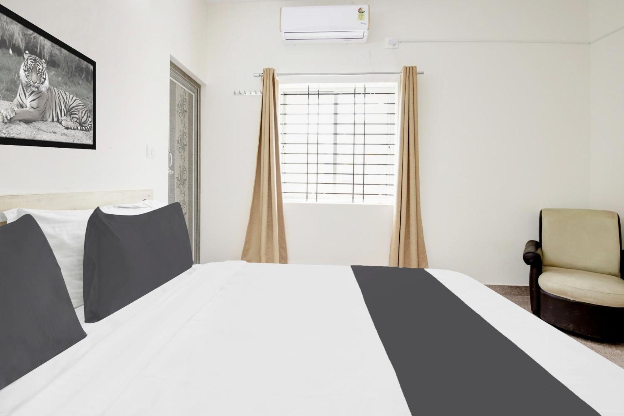 Hotel O Sri Manjunatha Deluxe Suites 벵갈루루 외부 사진
