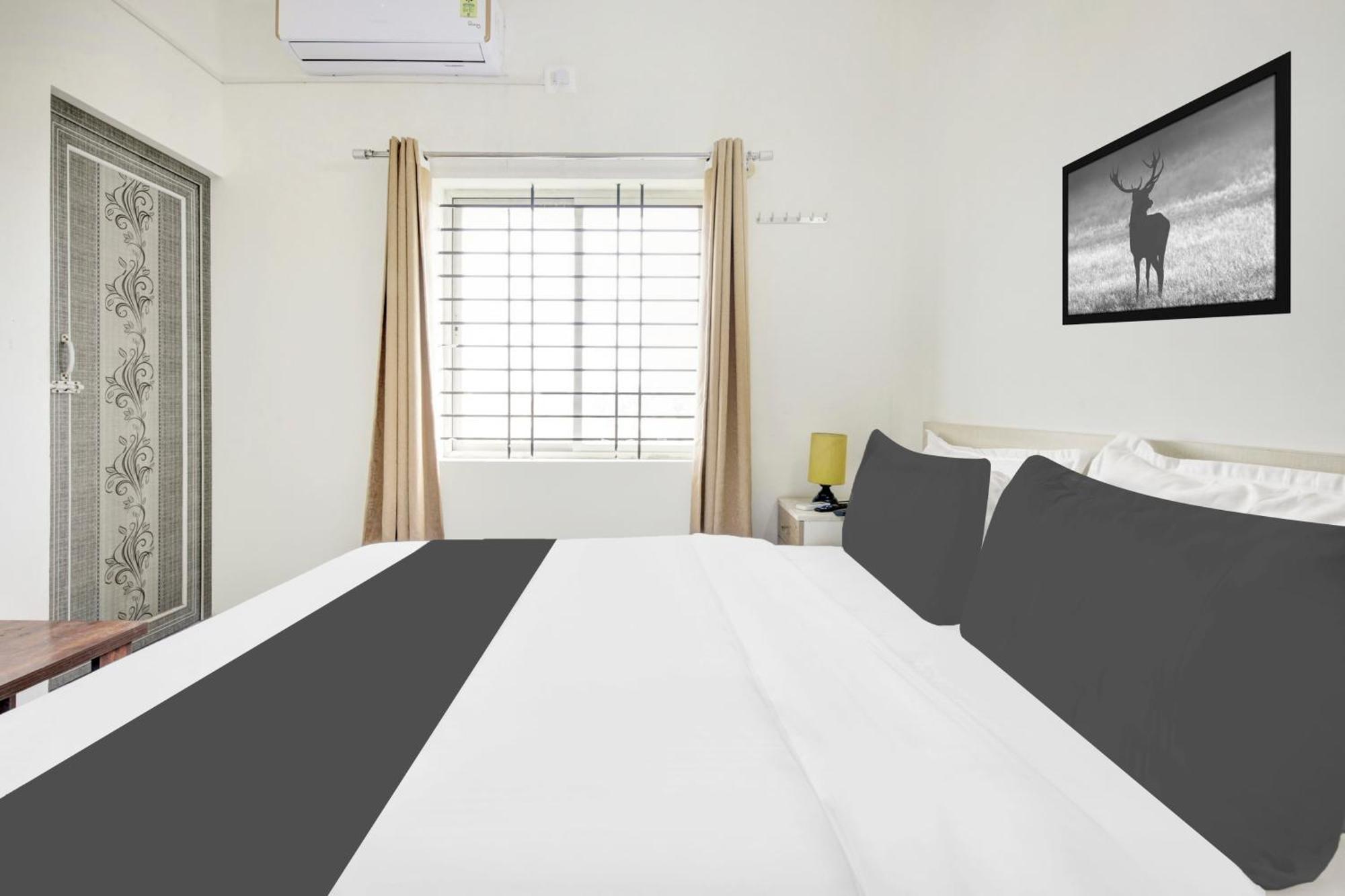 Hotel O Sri Manjunatha Deluxe Suites 벵갈루루 외부 사진