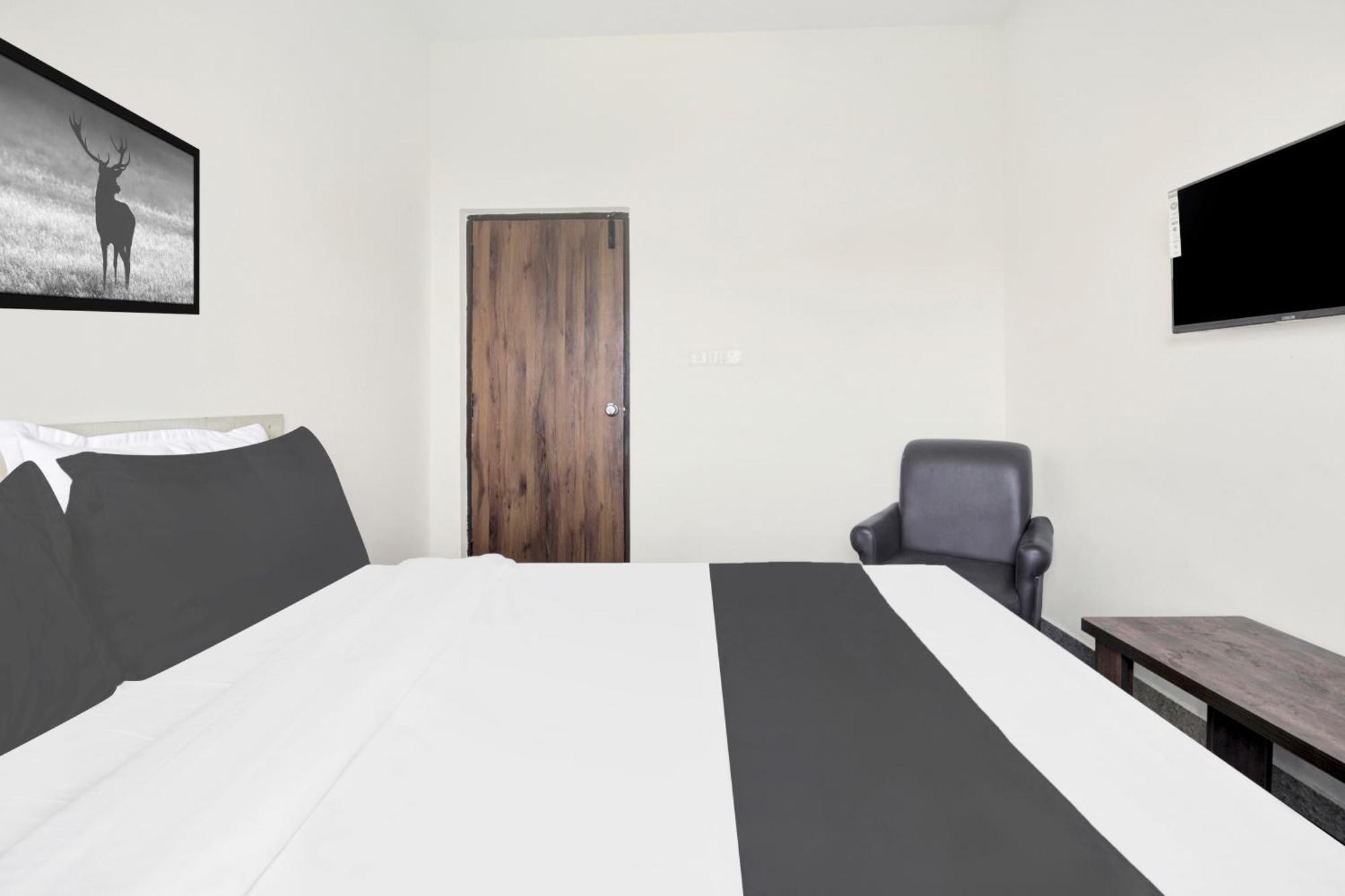 Hotel O Sri Manjunatha Deluxe Suites 벵갈루루 외부 사진